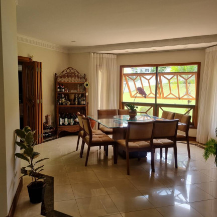 Casa de Condomínio com 5 Quartos à Venda, 2.639 m² em Vila Petrópolis - Atibaia