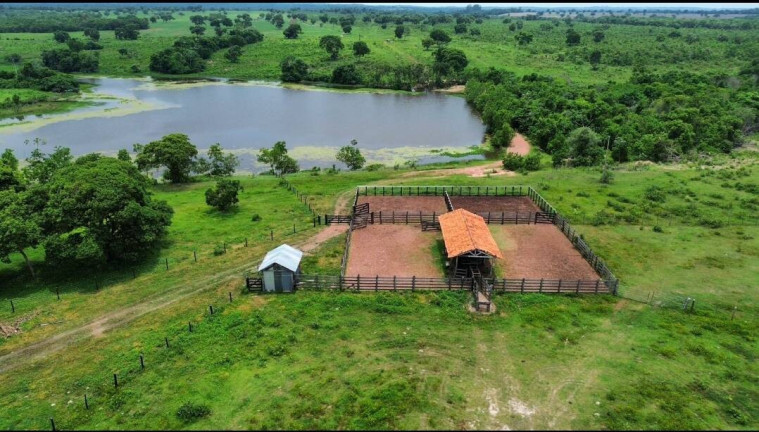Fazenda à Venda, 646 m² em Cuiabá