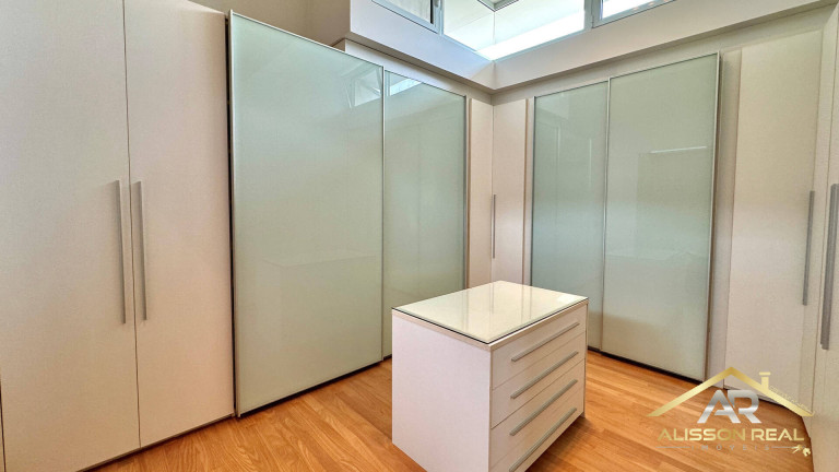 Imagem Casa de Condomínio com 4 Quartos à Venda, 1 m² em Alphaville - Santana De Parnaíba