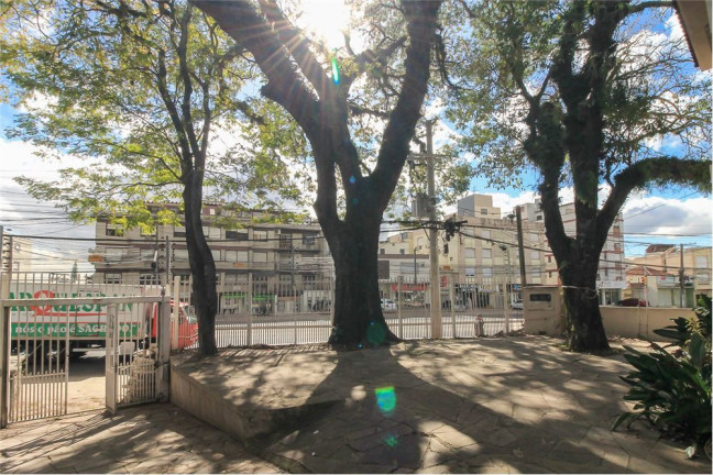 Imagem Sala Comercial à Venda,  em Petrópolis - Porto Alegre