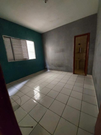 Imagem Casa com 4 Quartos à Venda, 130 m² em Guilhermina - Praia Grande