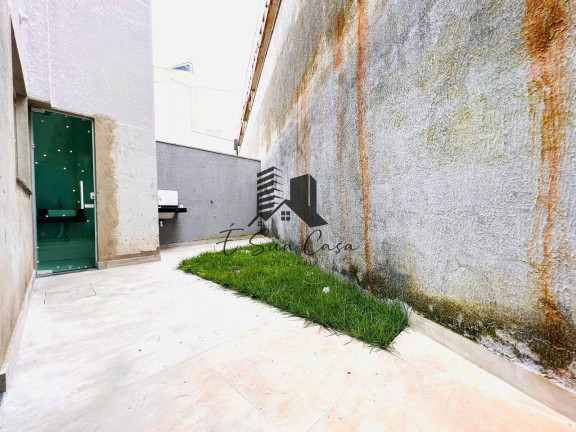 Imagem Casa com 3 Quartos à Venda, 170 m² em Cabral - Contagem
