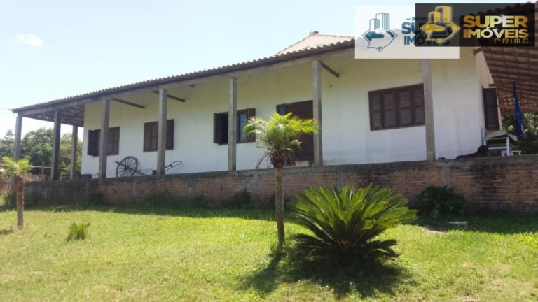 Imagem Casa com 3 Quartos à Venda, 230 m² em Fragata - Pelotas Imagem Casa com 3 Quartos à Venda, 230 m² em Fragata - Pelotas
