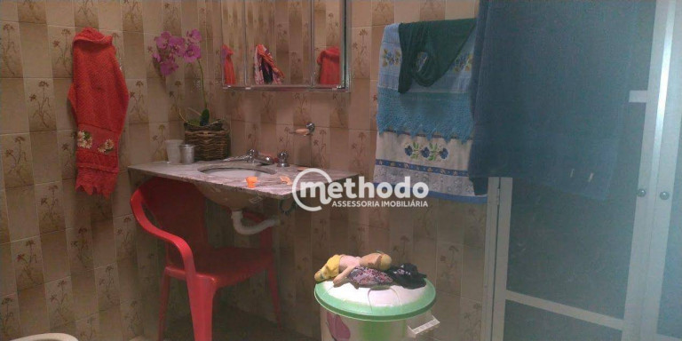 Imagem Casa com 3 Quartos à Venda, 263 m² em Taquaral - Campinas Imagem Casa com 3 Quartos à Venda, 263 m² em Taquaral - Campinas