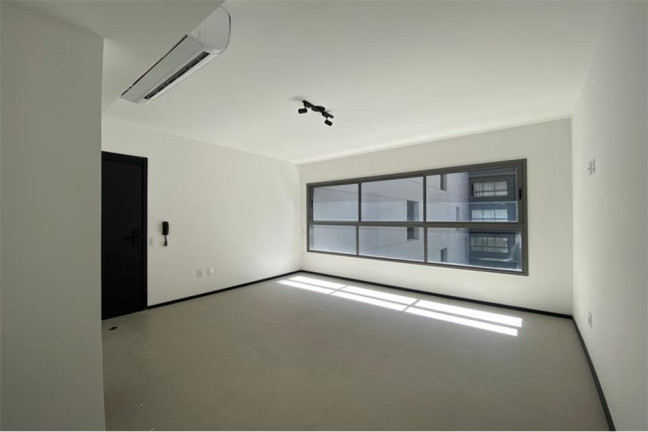 Apartamento à Venda, 27 m² em Consolação - São Paulo