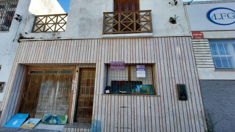 Casa com 2 Quartos à Venda, 120 m² em Centro - Rio Grande