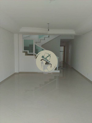 Imagem Casa com 3 Quartos à Venda, 150 m² em Embare - Santos