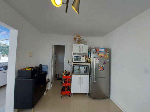 Imagem Imóvel com 3 Quartos à Venda, 131 m² em Centro - Florianópolis