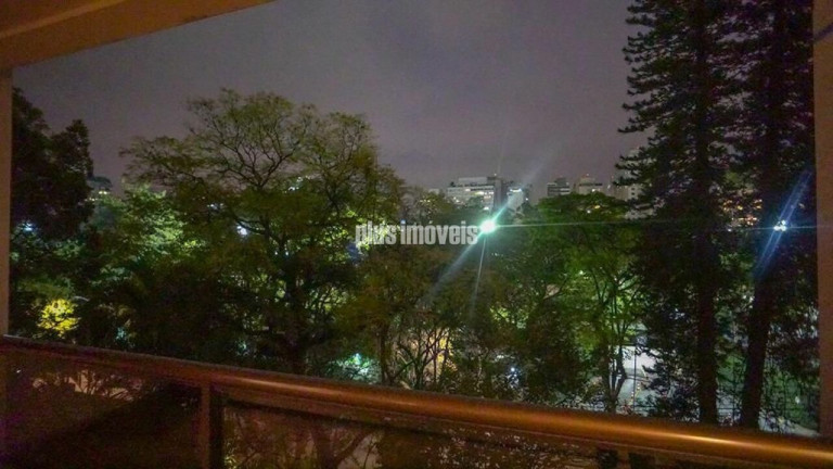Imagem Apartamento com 3 Quartos à Venda, 300 m² em Jardim Europa - São Paulo Imagem Apartamento com 3 Quartos à Venda, 300 m² em Jardim Europa - São Paulo