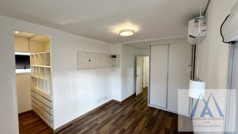 Imagem Casa com 4 Quartos à Venda, 180 m² em Vila Oliveira - Mogi Das Cruzes Imagem Casa com 4 Quartos à Venda, 180 m² em Vila Oliveira - Mogi Das Cruzes