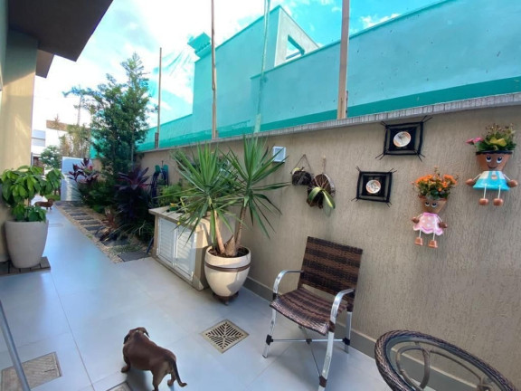 Imagem Casa de Condomínio com 3 Quartos à Venda, 395 m² em Jardins Lisboa - Goiânia