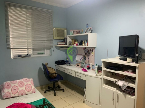 Imagem Casa com 3 Quartos à Venda, 256 m² em Embaré - Santos Imagem Casa com 3 Quartos à Venda, 256 m² em Embaré - Santos
