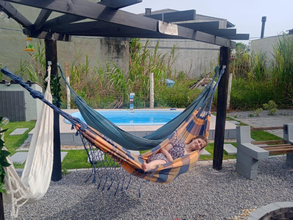 Imagem Imóvel com 1 Quarto para Alugar,  em Praia Da Pinheira - Palhoça