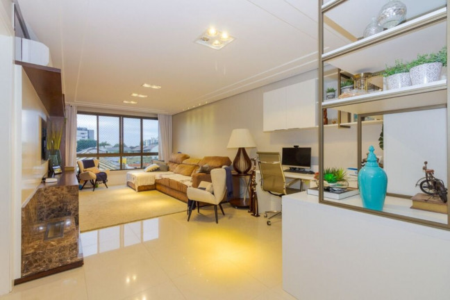 Imóvel com 3 Quartos à Venda, 137 m² em Cristo Redentor - Porto Alegre