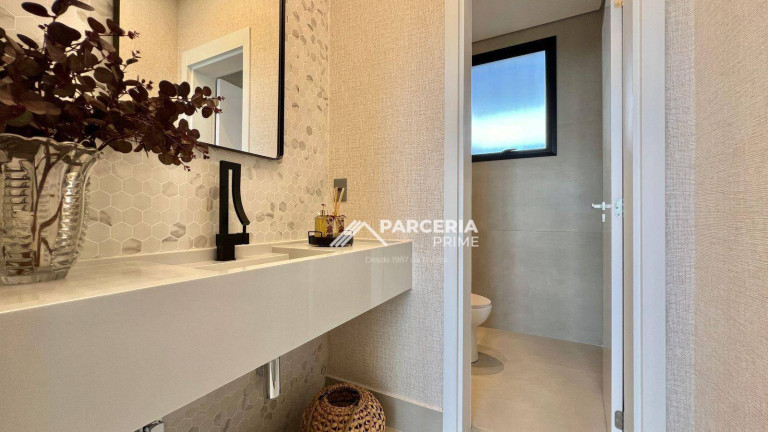 Imagem Casa com 6 Quartos à Venda, 415 m² em Riviera Módulo 11 - Bertioga Imagem Casa com 6 Quartos à Venda, 415 m² em Riviera Módulo 11 - Bertioga