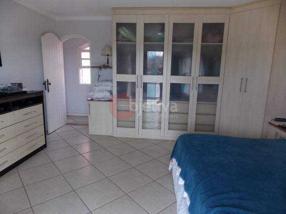 Imagem Casa com 5 Quartos à Venda, 700 m² em Palmeiras - Cabo Frio Imagem Casa com 5 Quartos à Venda, 700 m² em Palmeiras - Cabo Frio
