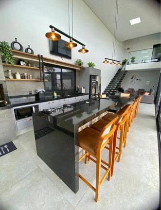 Imagem Casa com 3 Quartos à Venda, 350 m² em Centro - Avaré Imagem Casa com 3 Quartos à Venda, 350 m² em Centro - Avaré