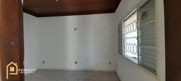 Imagem Casa com 2 Quartos à Venda, 170 m² em Jardin Ana Emilia - Taubaté Imagem Casa com 2 Quartos à Venda, 170 m² em Jardin Ana Emilia - Taubaté