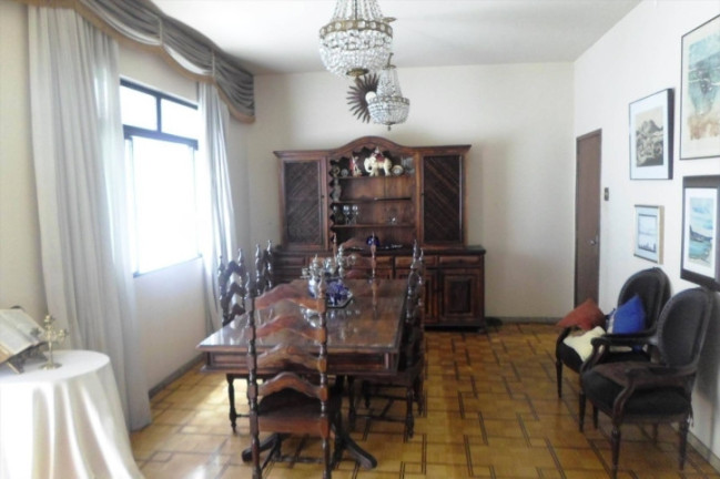 Imagem Casa com 4 Quartos à Venda, 696 m² em Sion - Belo Horizonte