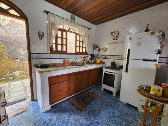 Imagem Casa com 2 Quartos à Venda, 1.204 m² em Albuquerque - Teresópolis