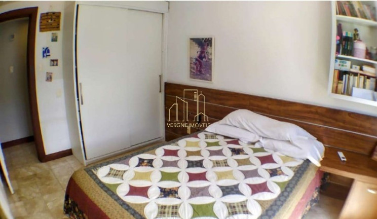 Imagem Imóvel com 4 Quartos à Venda, 492 m² em Pituba - Salvador Imagem Imóvel com 4 Quartos à Venda, 492 m² em Pituba - Salvador