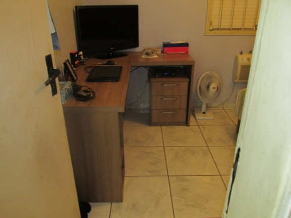 Imagem Apartamento com 2 Quartos à Venda, 90 m² em Aparecida - Santos