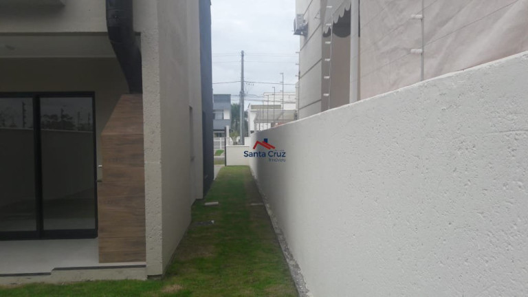Imagem Sobrado com 2 Quartos à Venda, 150 m² em Ingleses Do Rio Vermelho - Florianópolis Imagem Sobrado com 2 Quartos à Venda, 150 m² em Ingleses Do Rio Vermelho - Florianópolis