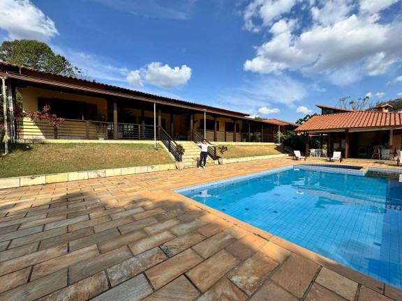 Imagem Casa com 4 Quartos à Venda, 450 m² em Condomínio Nossa Fazenda - Esmeraldas Imagem Casa com 4 Quartos à Venda, 450 m² em Condomínio Nossa Fazenda - Esmeraldas