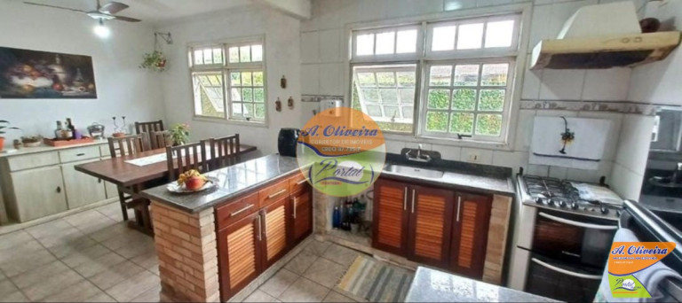 Imagem Sobrado com 4 Quartos à Venda, 170 m² em Perequê Açu - Ubatuba Imagem Sobrado com 4 Quartos à Venda, 170 m² em Perequê Açu - Ubatuba