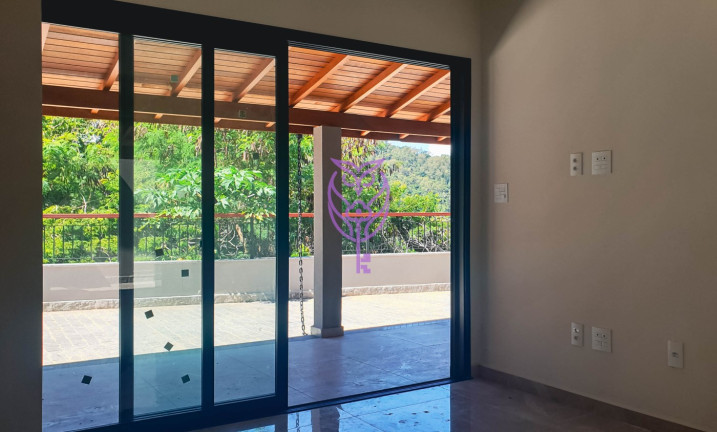 Imagem Casa com 3 Quartos à Venda, 564 m² em Estância Suiça - Serra Negra