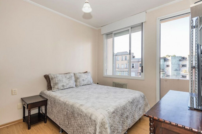 Imagem Imóvel com 2 Quartos à Venda, 53 m² em Partenon - Porto Alegre