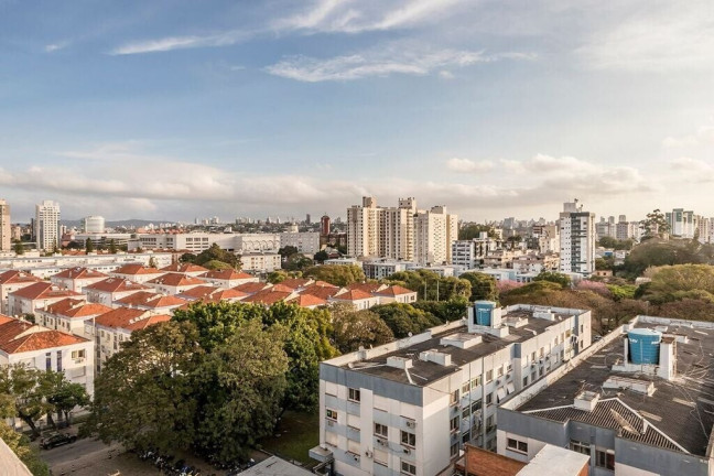 Imagem Apartamento com 3 Quartos à Venda, 145 m² em Vila Ipiranga - Porto Alegre Imagem Apartamento com 3 Quartos à Venda, 145 m² em Vila Ipiranga - Porto Alegre