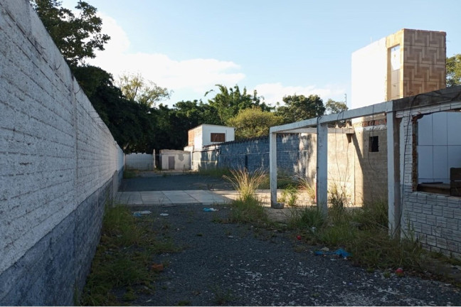 Imagem Terreno à Venda, 844 m² em Jardim Sabará - Porto Alegre Imagem Terreno à Venda, 844 m² em Jardim Sabará - Porto Alegre