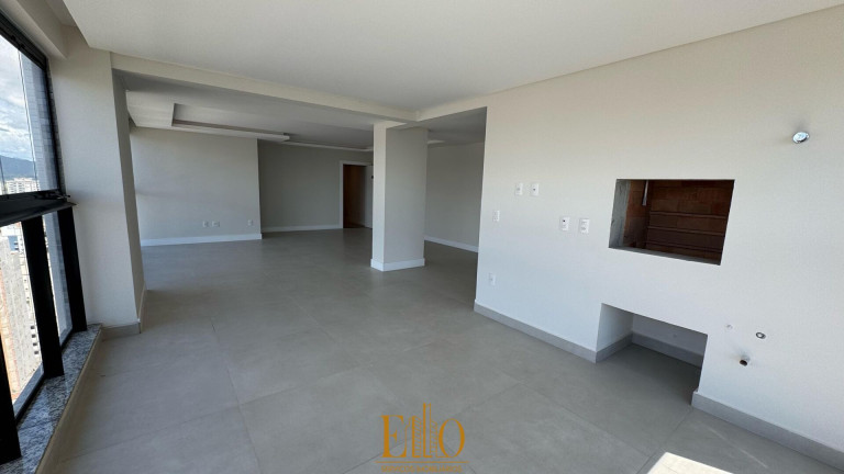 Imagem Apartamento com 3 Quartos à Venda, 132 m² em Meia Praia - Itapema Imagem Apartamento com 3 Quartos à Venda, 132 m² em Meia Praia - Itapema