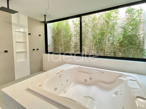 Imagem Casa com 5 Quartos à Venda, 1.417 m² em Barra Da Tijuca - Rio De Janeiro Imagem Casa com 5 Quartos à Venda, 1.417 m² em Barra Da Tijuca - Rio De Janeiro