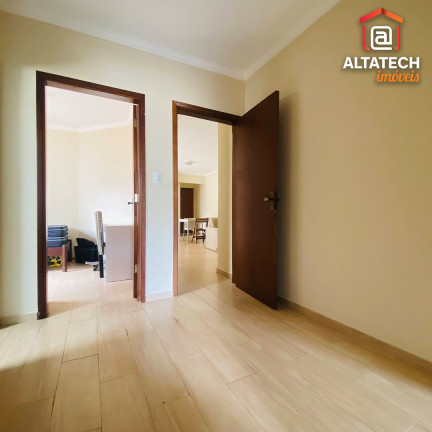 Imagem Imóvel com 3 Quartos à Venda, 120 m² em Centro - Poços De Caldas