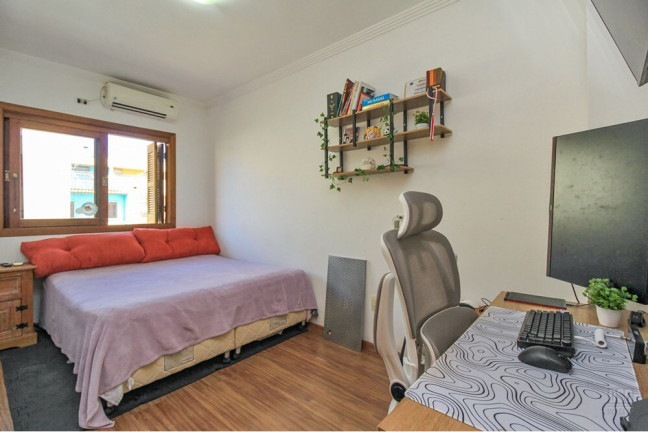 Imagem Casa com 4 Quartos à Venda, 201 m² em Espírito Santo - Porto Alegre