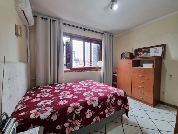 Imagem Apartamento com 3 Quartos à Venda, 145 m² em Predial - Torres