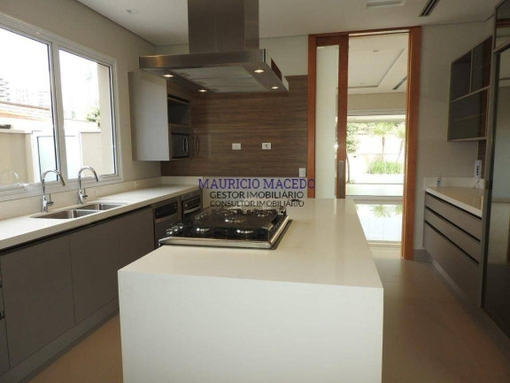 Imagem Casa com 4 Quartos à Venda, 650 m² em Alphaville Residencial Um - Barueri Imagem Casa com 4 Quartos à Venda, 650 m² em Alphaville Residencial Um - Barueri