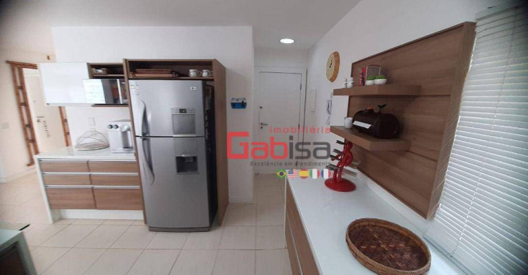 Imagem Casa com 4 Quartos à Venda, 300 m² em Ferradura - Armação Dos Búzios Imagem Casa com 4 Quartos à Venda, 300 m² em Ferradura - Armação Dos Búzios