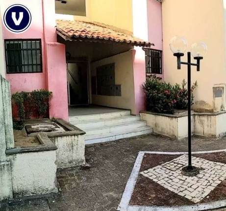 Imagem Apartamento com 2 Quartos à Venda, 45 m² em Tabapuá - Caucaia
