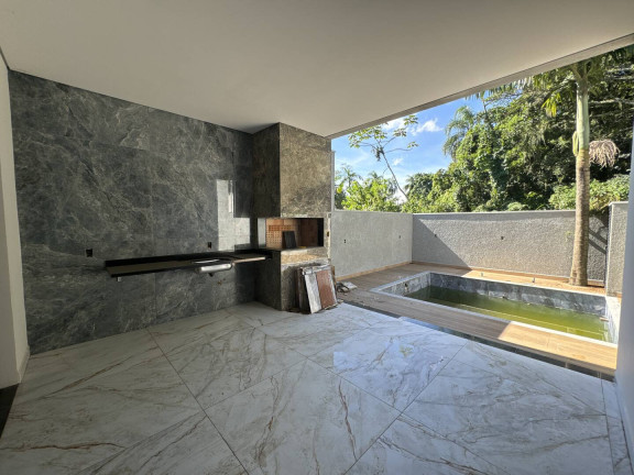 Imagem Casa com 3 Quartos à Venda,  em Centro - Balneário Piçarras