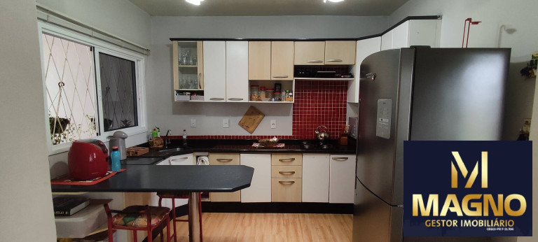 Imagem Casa com 6 Quartos à Venda, 616 m² em São Cristovão - Cascavel Imagem Casa com 6 Quartos à Venda, 616 m² em São Cristovão - Cascavel