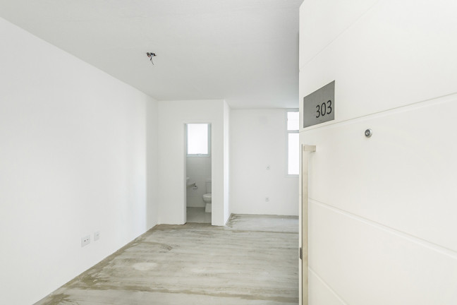 Imagem Sala Comercial à Venda, 46 m² em Três Figueiras - Porto Alegre Imagem Sala Comercial à Venda, 46 m² em Três Figueiras - Porto Alegre
