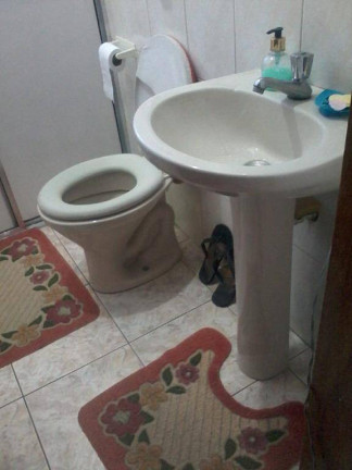 Imagem Sobrado com 3 Quartos à Venda, 213 m² em Residencial Estoril - Taubaté