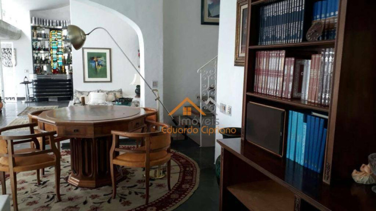 Imagem Casa com 4 Quartos à Venda, 600 m² em Massaguaçu - Caraguatatuba Imagem Casa com 4 Quartos à Venda, 600 m² em Massaguaçu - Caraguatatuba