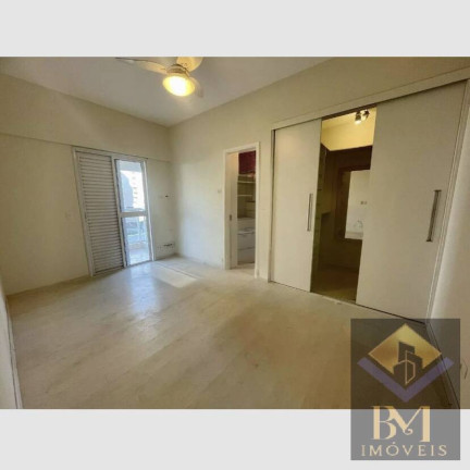 Imagem Apartamento com 3 Quartos à Venda, 134 m² em Gonzaga - Santos