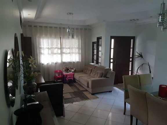 Imagem Casa com 4 Quartos à Venda, 238 m² em Parque Rosário - Campos Dos Goytacazes