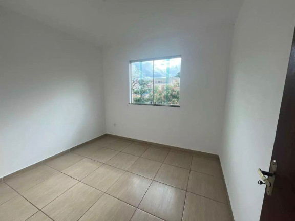 Imagem Imóvel com 3 Quartos à Venda, 105 m² em R$302.000,00 // Lago Azul - 1ª Seção - Ibirité