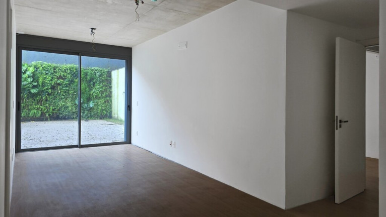 Imagem Apartamento com 3 Quartos à Venda, 374 m² em Três Figueiras - Porto Alegre